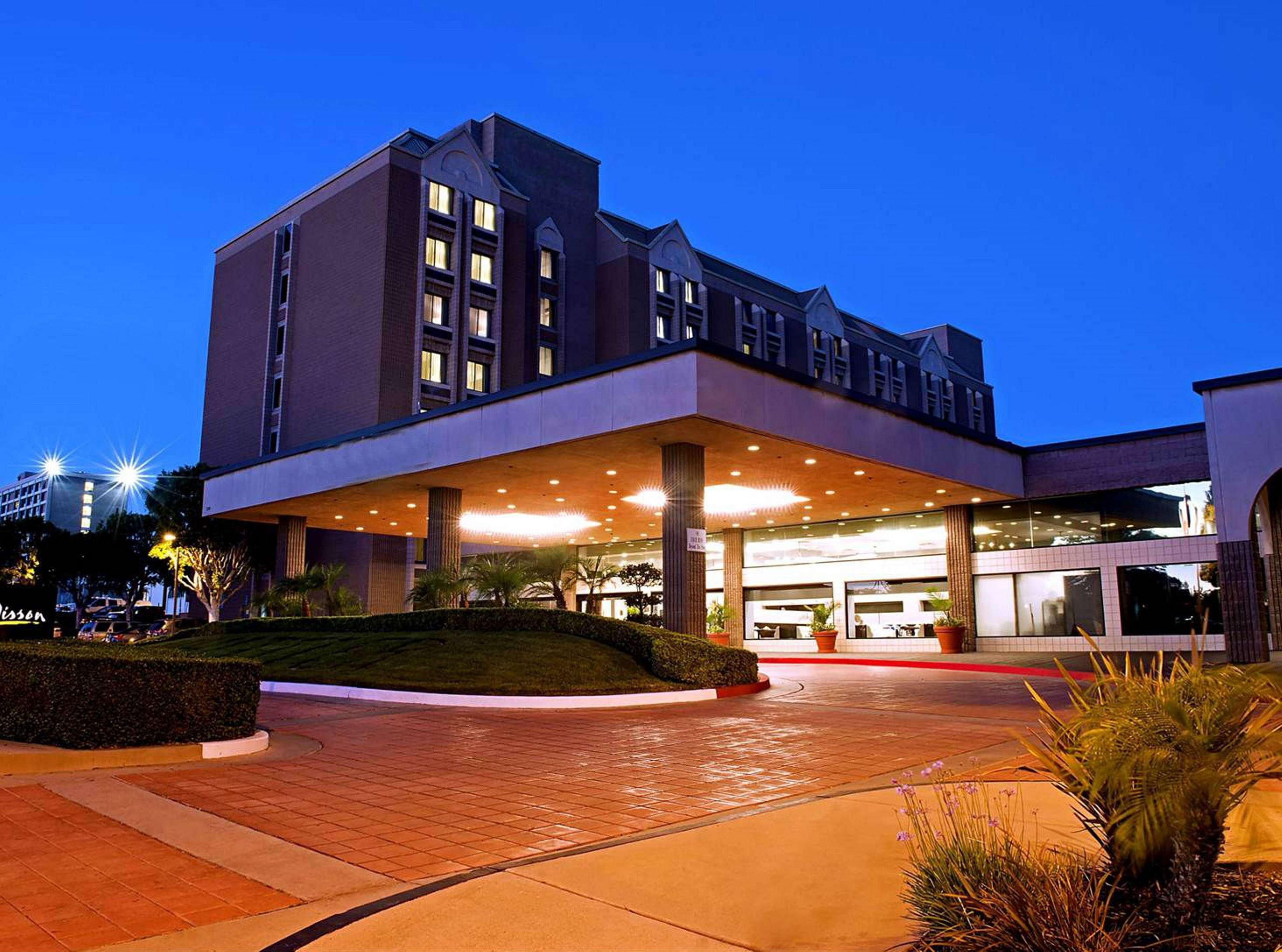 Doubletree By Hilton Whittier Hotell Eksteriør bilde
