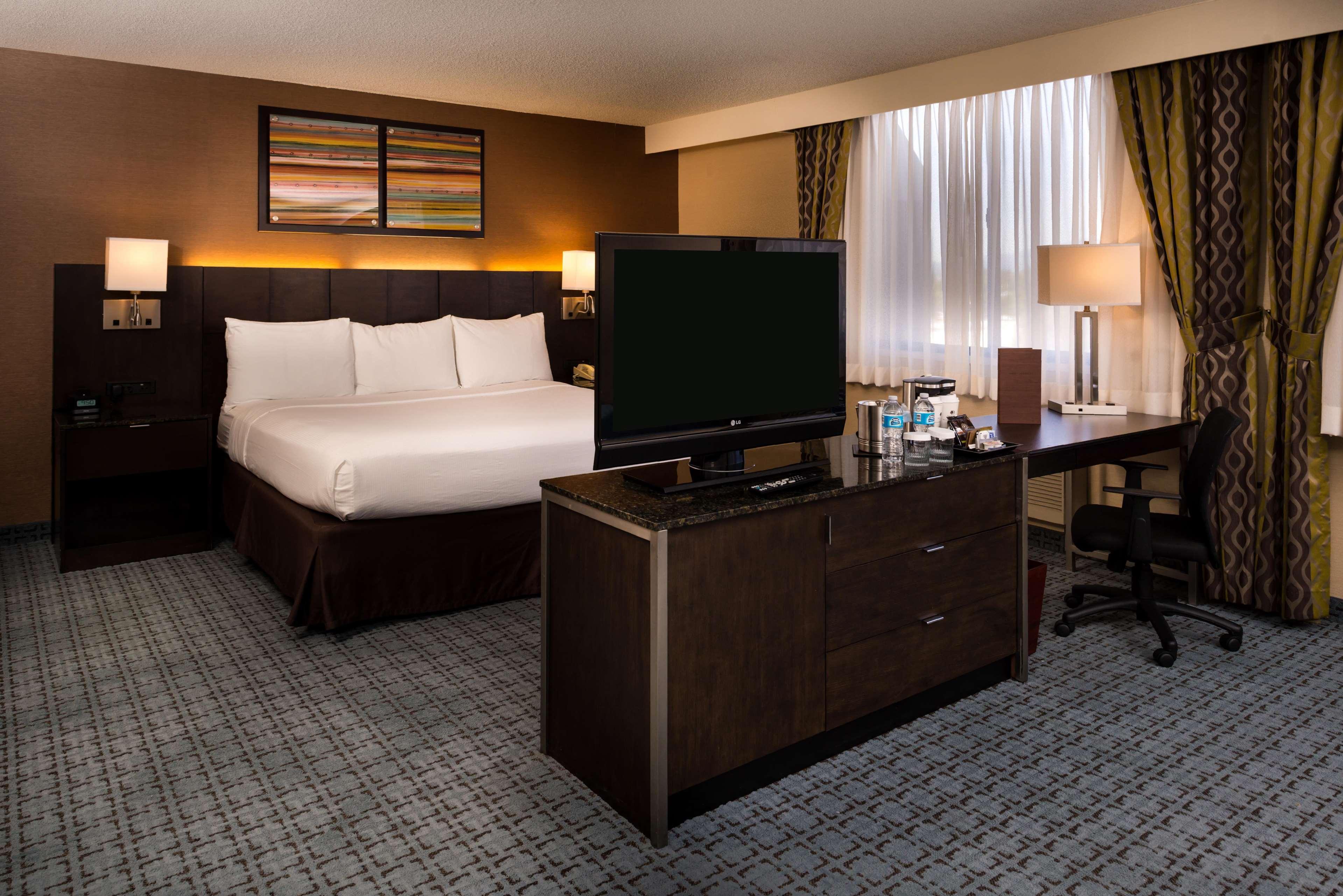 Doubletree By Hilton Whittier Hotell Rom bilde