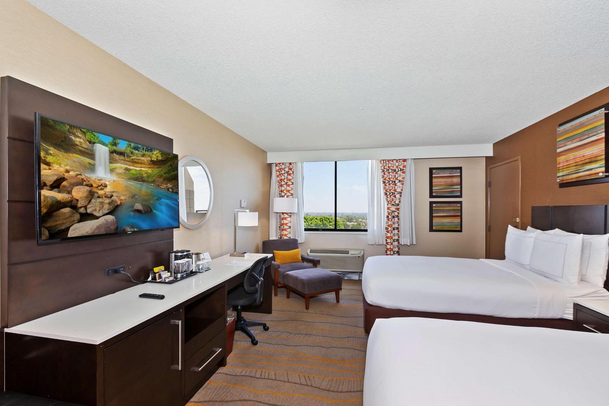 Doubletree By Hilton Whittier Hotell Eksteriør bilde