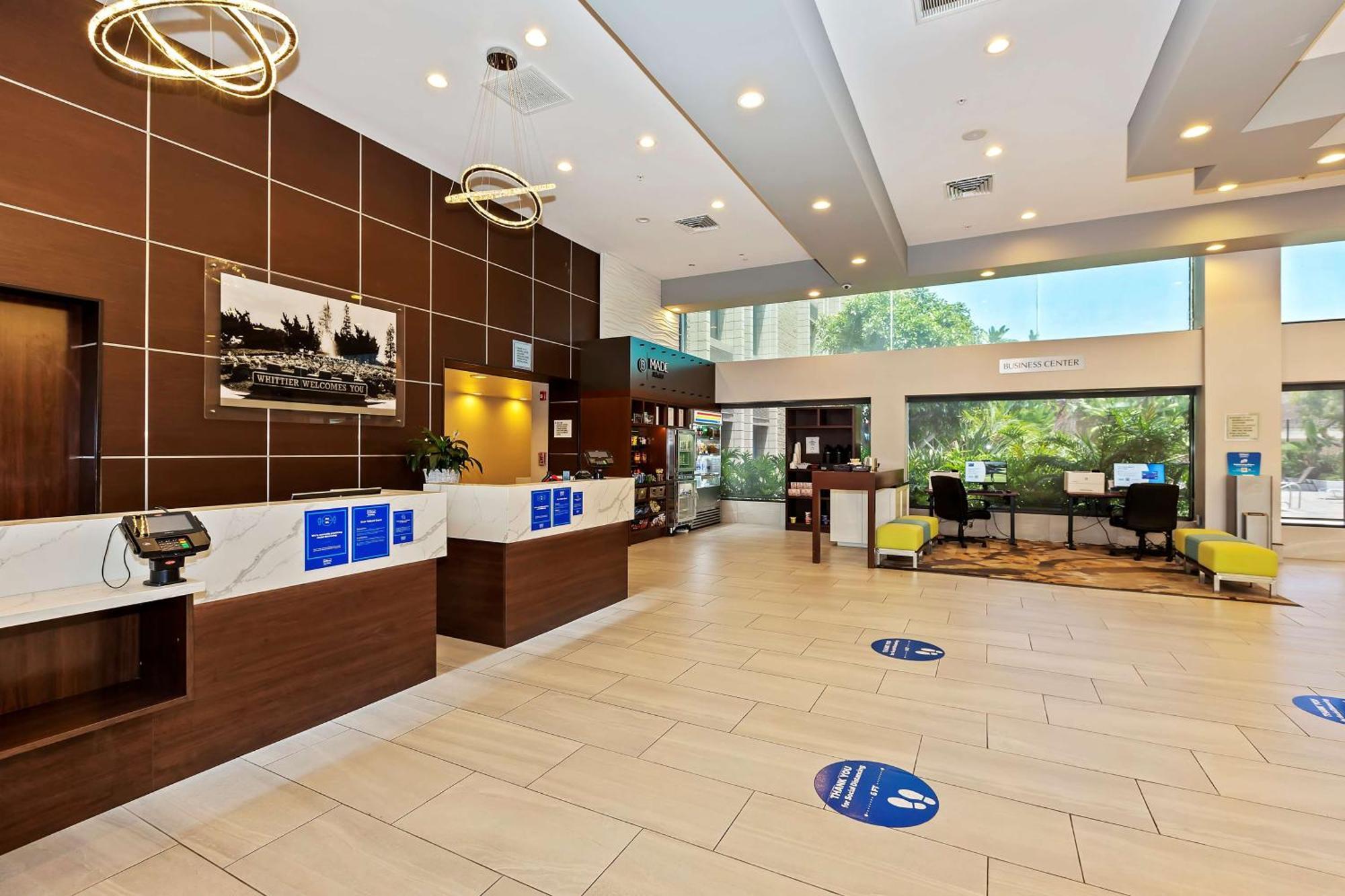 Doubletree By Hilton Whittier Hotell Eksteriør bilde