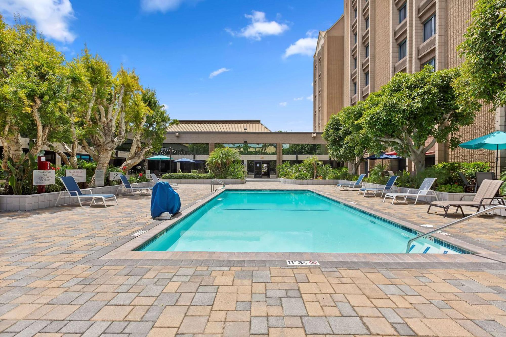 Doubletree By Hilton Whittier Hotell Eksteriør bilde