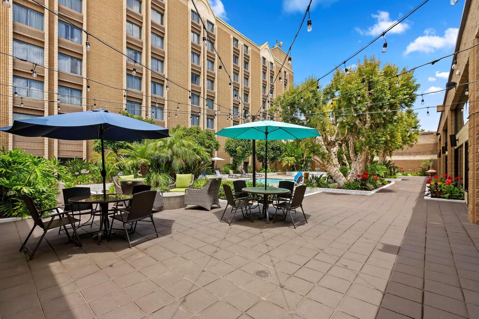 Doubletree By Hilton Whittier Hotell Eksteriør bilde